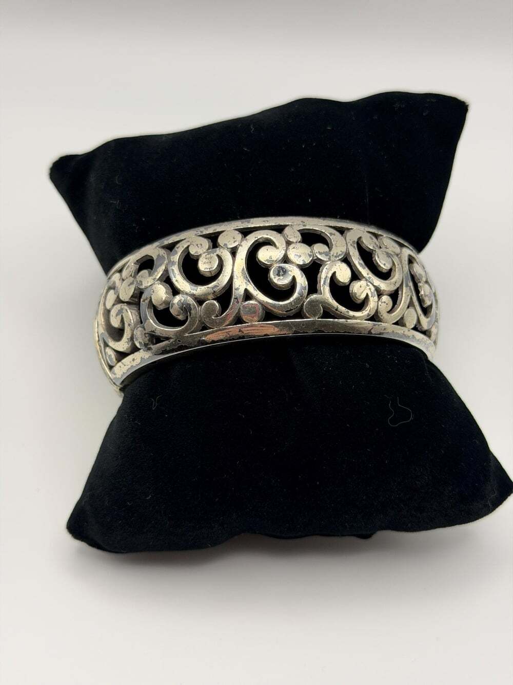 Retired Brighton Scrollwork Hinged Bangle Bracelet | Silver Plated Openwork Fili